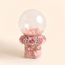 Pink box, pink roses